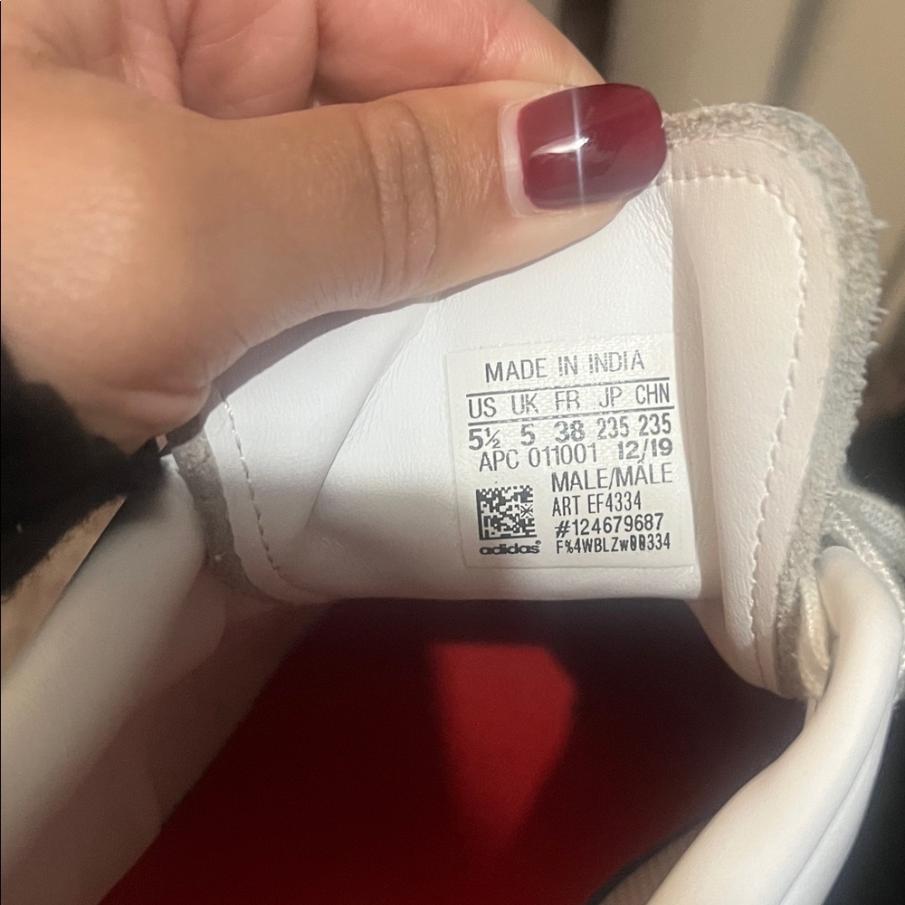 Adidas white and red Stan Smith Sneakers - Picture 4 of 10